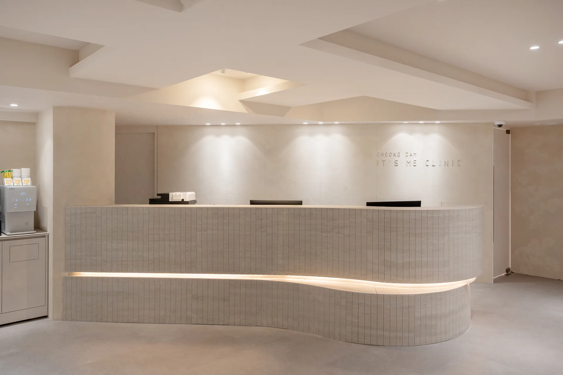 Clinic interior 3