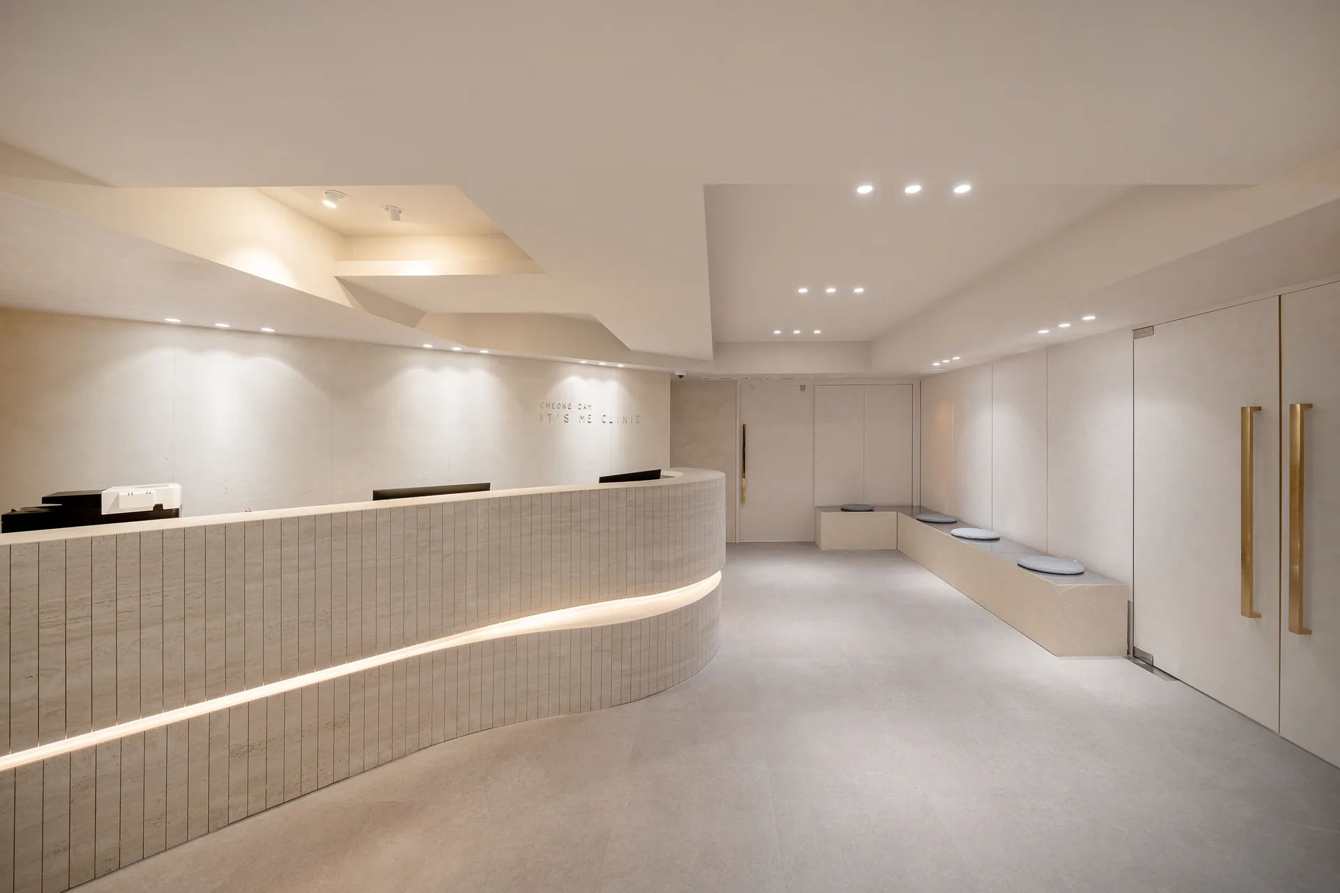 IT'S ME Clinic Cheongdam interior